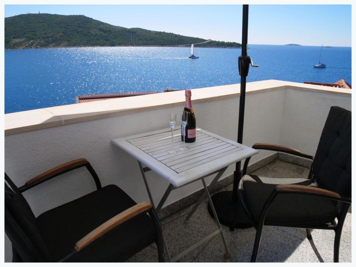 Appartamento The Peninsula Primošten Esterno foto